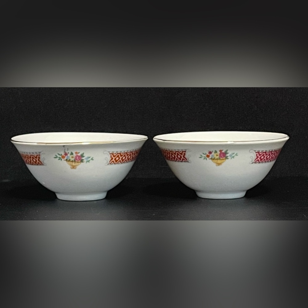 Vintage floral rice bowls